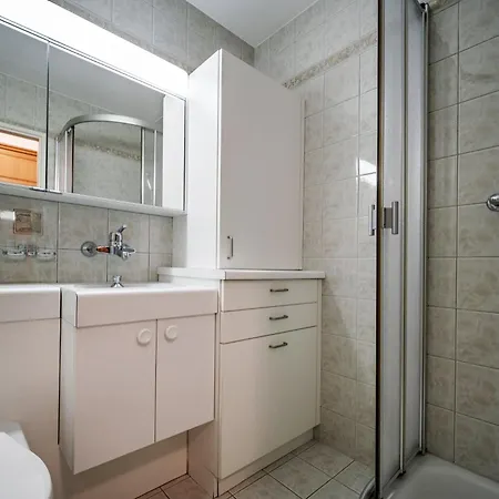 Paradies 506 أروسا